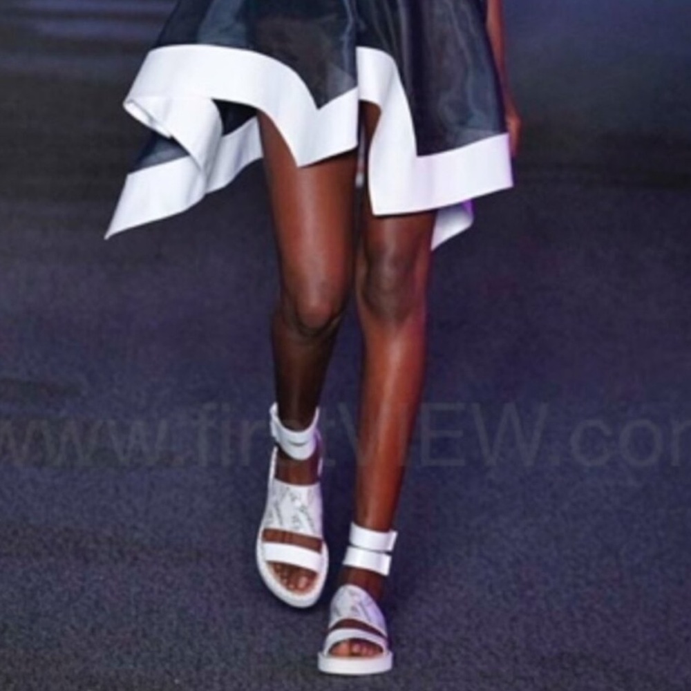 Nicholas Kirkwood x Peter Pilotto Made in Italy Patent Leather Laser-Cut Sandals